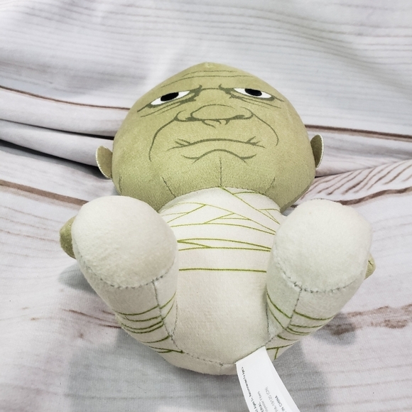 Universal Studios Monsters Mummy Plush Stuffed Toy 7 Inch - Picture 5 of 10